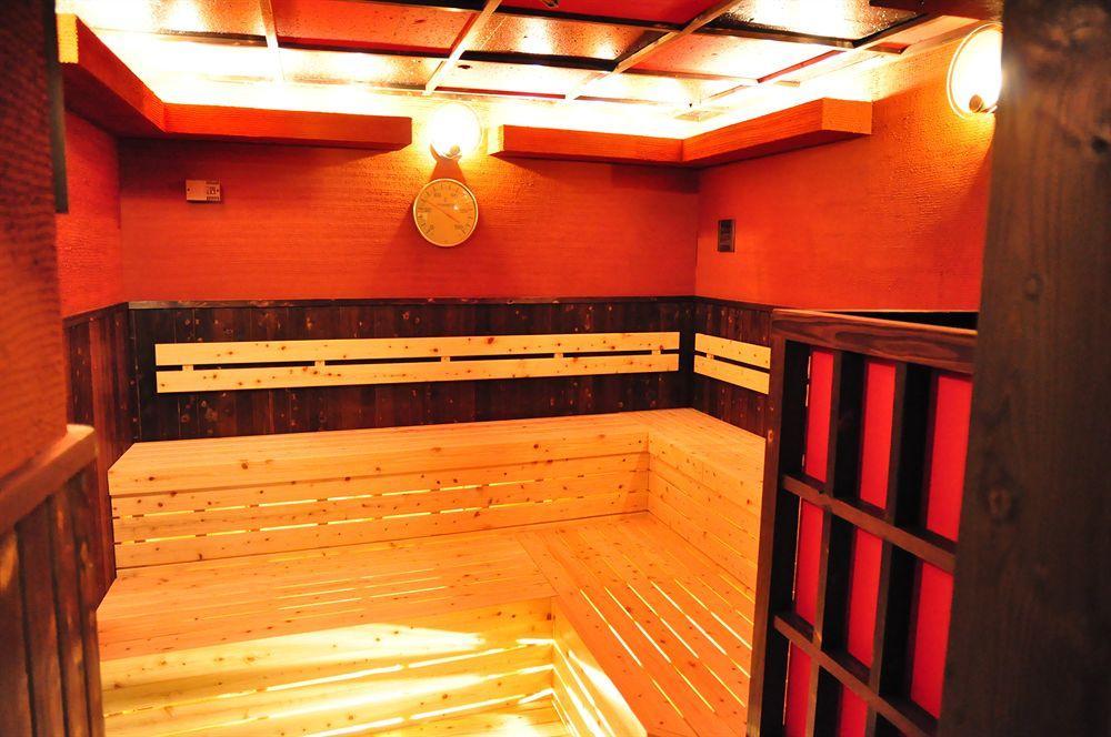 Capsule Hotel & Sauna Ikebukuro Plaza Tóquio Exterior foto